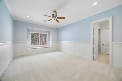 8 Greyton Lane Houston TX 77024
