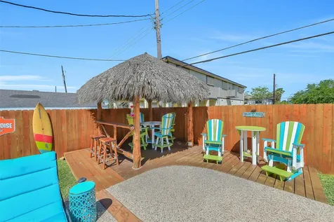 7806 Pruitt Drive Galveston TX 77554