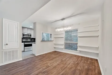 3700 W Clay Street 227 Houston TX 77019
