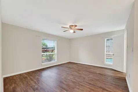 3700 W Clay Street 227 Houston TX 77019