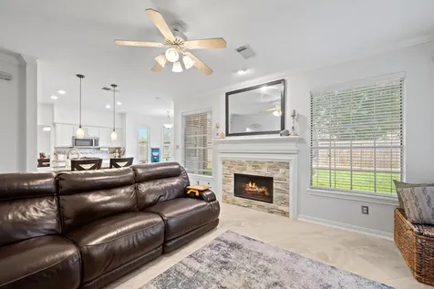 1807 Emerald Lake Court Houston TX 77062