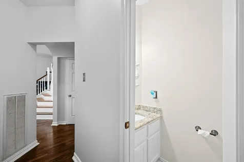 1807 Emerald Lake Court Houston TX 77062