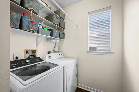 1807 Emerald Lake Court Houston TX 77062
