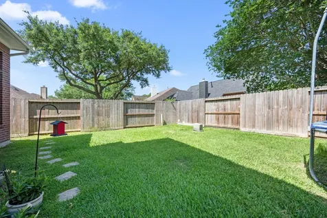 1807 Emerald Lake Court Houston TX 77062