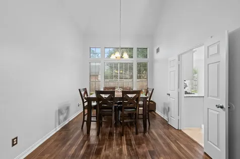 1807 Emerald Lake Court Houston TX 77062
