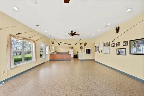 804 Robson Columbus TX 78934