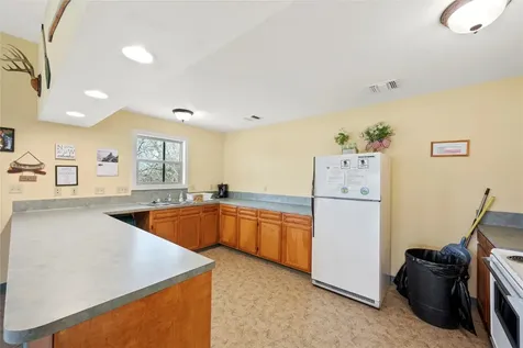 804 Robson Columbus TX 78934