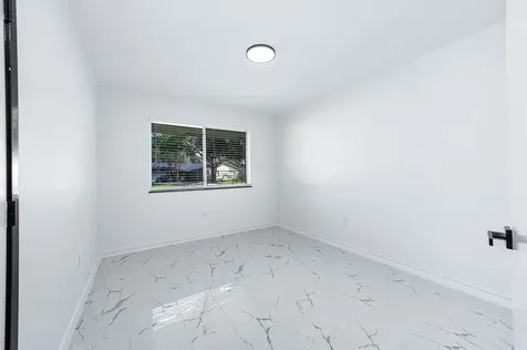 1616 Redway Lane Houston TX 77062