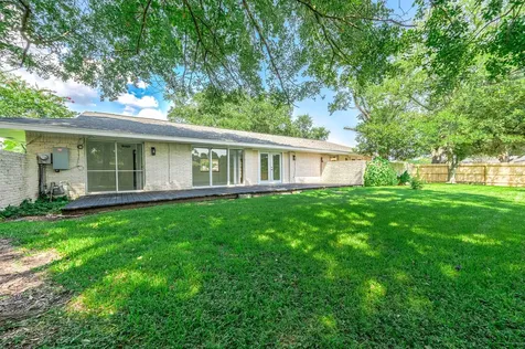1616 Redway Lane Houston TX 77062