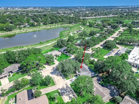 1616 Redway Lane Houston TX 77062