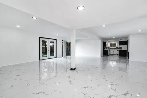 1616 Redway Lane Houston TX 77062
