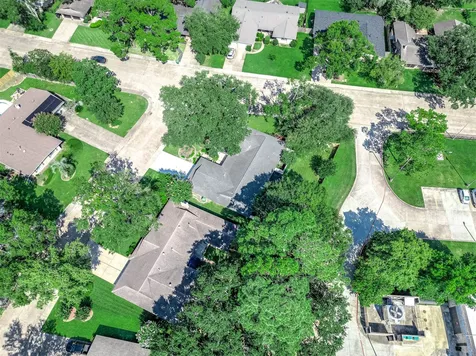 1616 Redway Lane Houston TX 77062