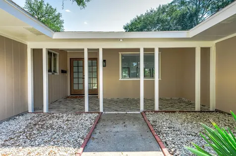 1616 Redway Lane Houston TX 77062