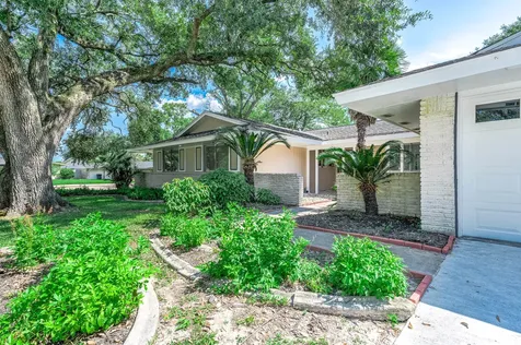 1616 Redway Lane Houston TX 77062