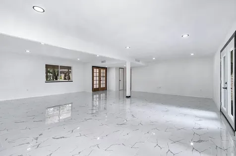 1616 Redway Lane Houston TX 77062