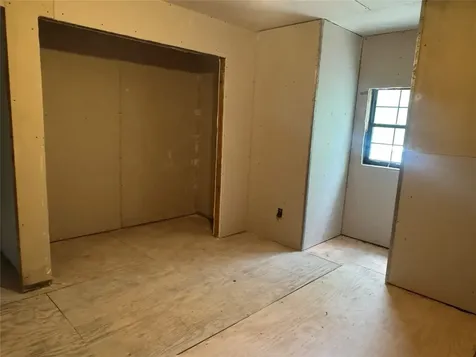 14 N Fairway Loop Coldspring TX 77331