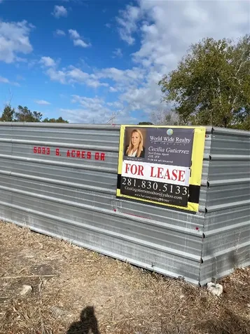 5033 S Acres Drive Houston TX 77048