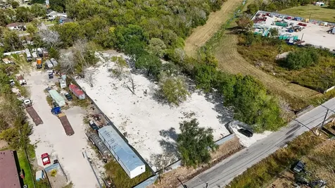 5033 S Acres Drive Houston TX 77048