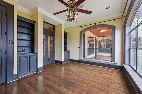 4601 Birch Street Bellaire TX 77401