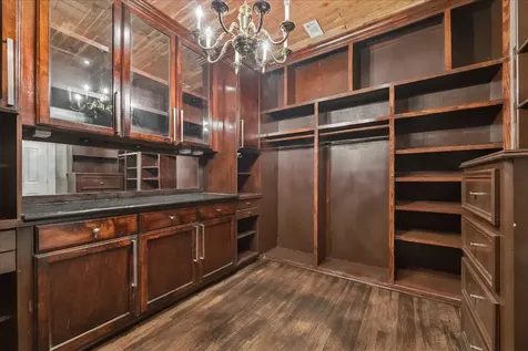 4601 Birch Street Bellaire TX 77401