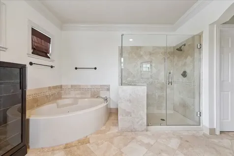 4601 Birch Street Bellaire TX 77401