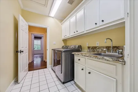 4601 Birch Street Bellaire TX 77401