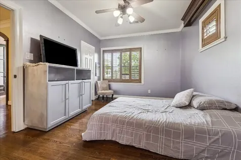 4601 Birch Street Bellaire TX 77401