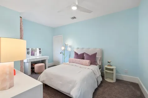 6433 Schiller Street Houston TX 77055