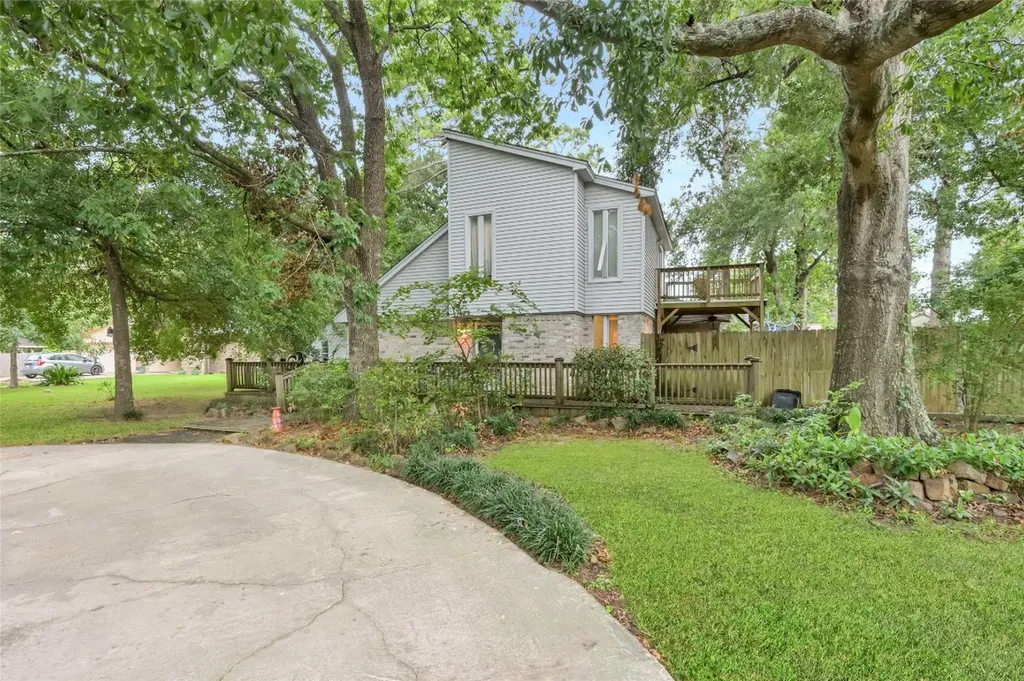 423 Paradise Lane Montgomery TX 77356