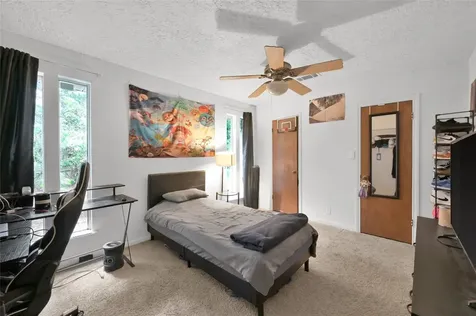 423 Paradise Lane Montgomery TX 77356