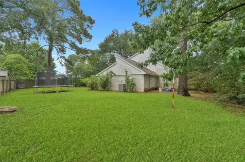 423 Paradise Lane Montgomery TX 77356