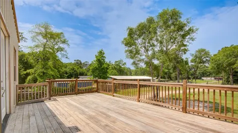 16947 Pioneer Trail Conroe TX 77302