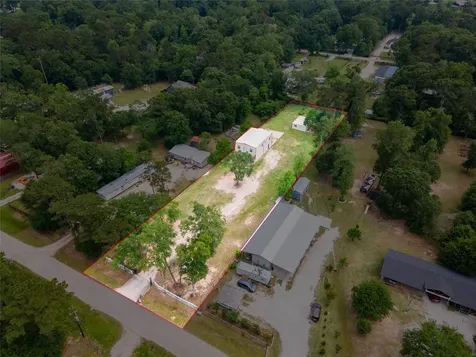 16947 Pioneer Trail Conroe TX 77302