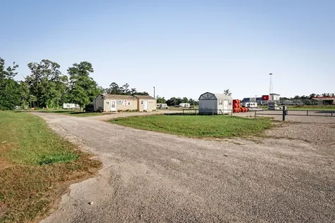 11777 Us Highway 59 N Livingston TX 77351