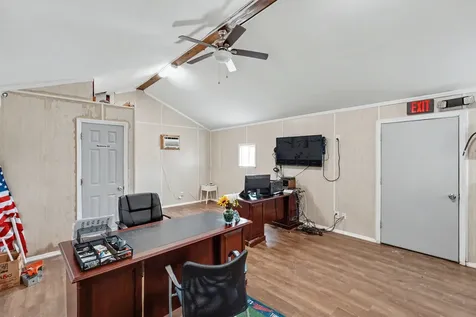 11777 Us Highway 59 N Livingston TX 77351