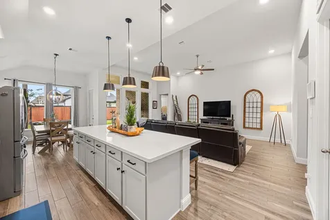 19330 Belmont Stakes Way Tomball TX 77377