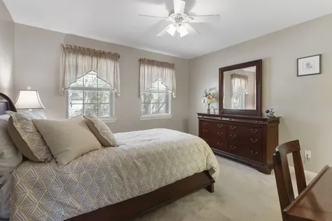 5619 Willow Walk Street Houston TX 77069