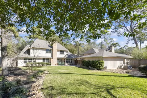 5619 Willow Walk Street Houston TX 77069