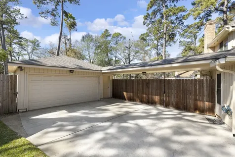 5619 Willow Walk Street Houston TX 77069