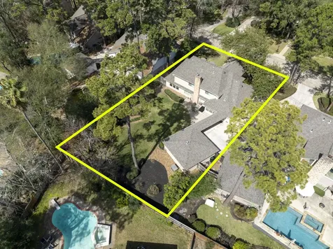 5619 Willow Walk Street Houston TX 77069