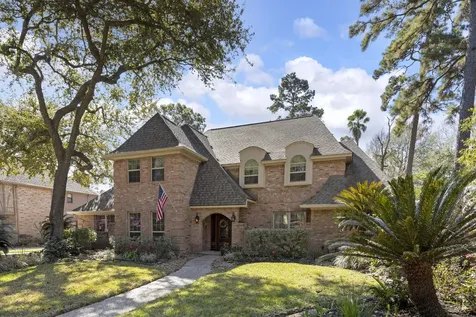 5619 Willow Walk Street Houston TX 77069