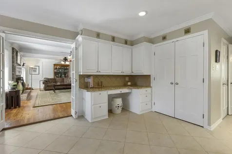 5619 Willow Walk Street Houston TX 77069