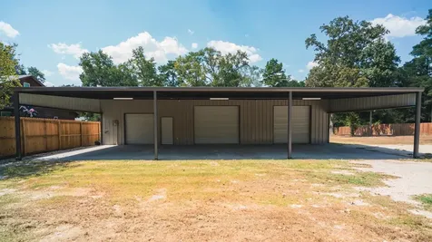 31027 Sweetbriar Magnolia TX 77354