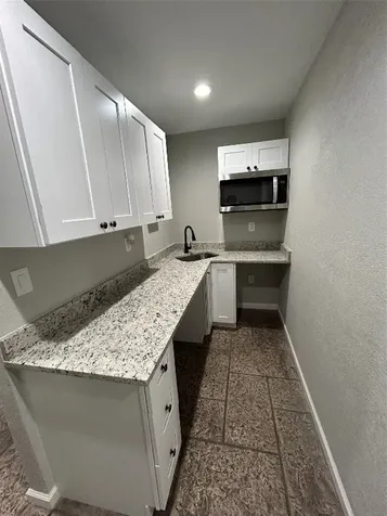 31027 Sweetbriar Magnolia TX 77354