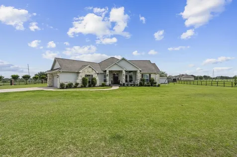16003 Three Oaks Boulevard Santa Fe TX 77517