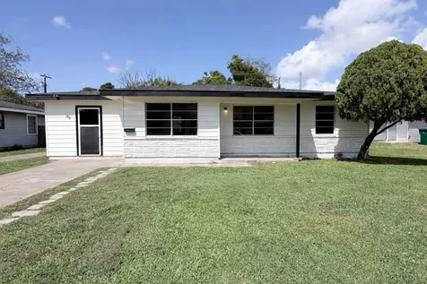 404 Elaine Street La Marque TX 77568