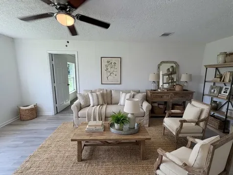 404 Elaine Street La Marque TX 77568