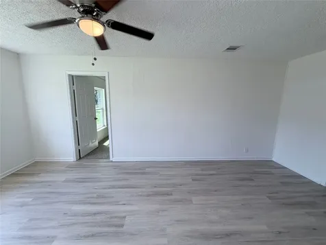 404 Elaine Street La Marque TX 77568