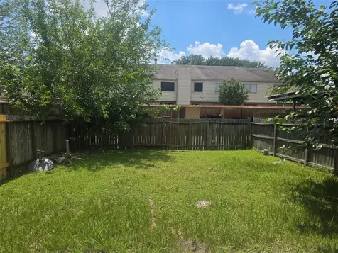 15515 Martineau Street Houston TX 77032