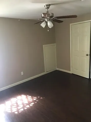 7102 N Highway 6 Hitchcock TX 77563